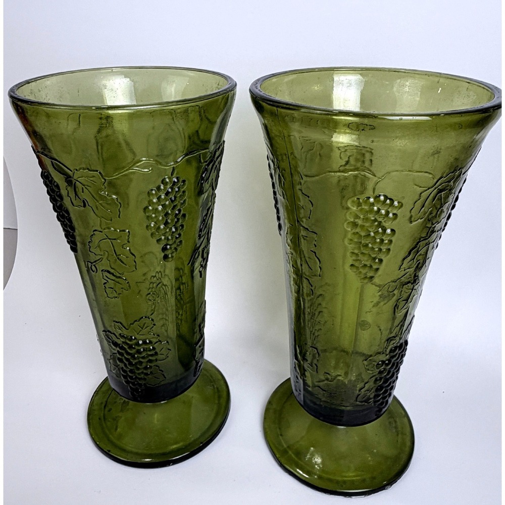 Vintage Indiana Glass Green Grape Harvest Pressed Glass Trumpet‎ Vases Set of 2